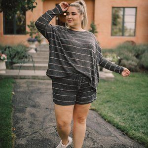Lightweight Striped Pullover In Charcoal